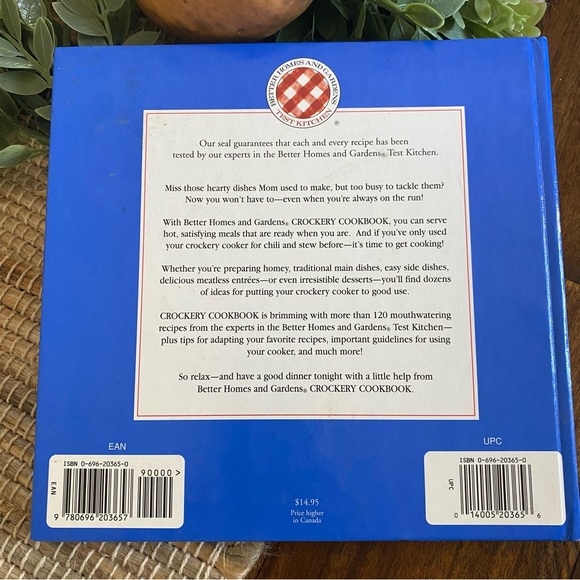 CROCKERY COOKBOOK by BETTER HOMES & GARDEN Homemade Dishes for Your Crockpot - Picture 2 of 5